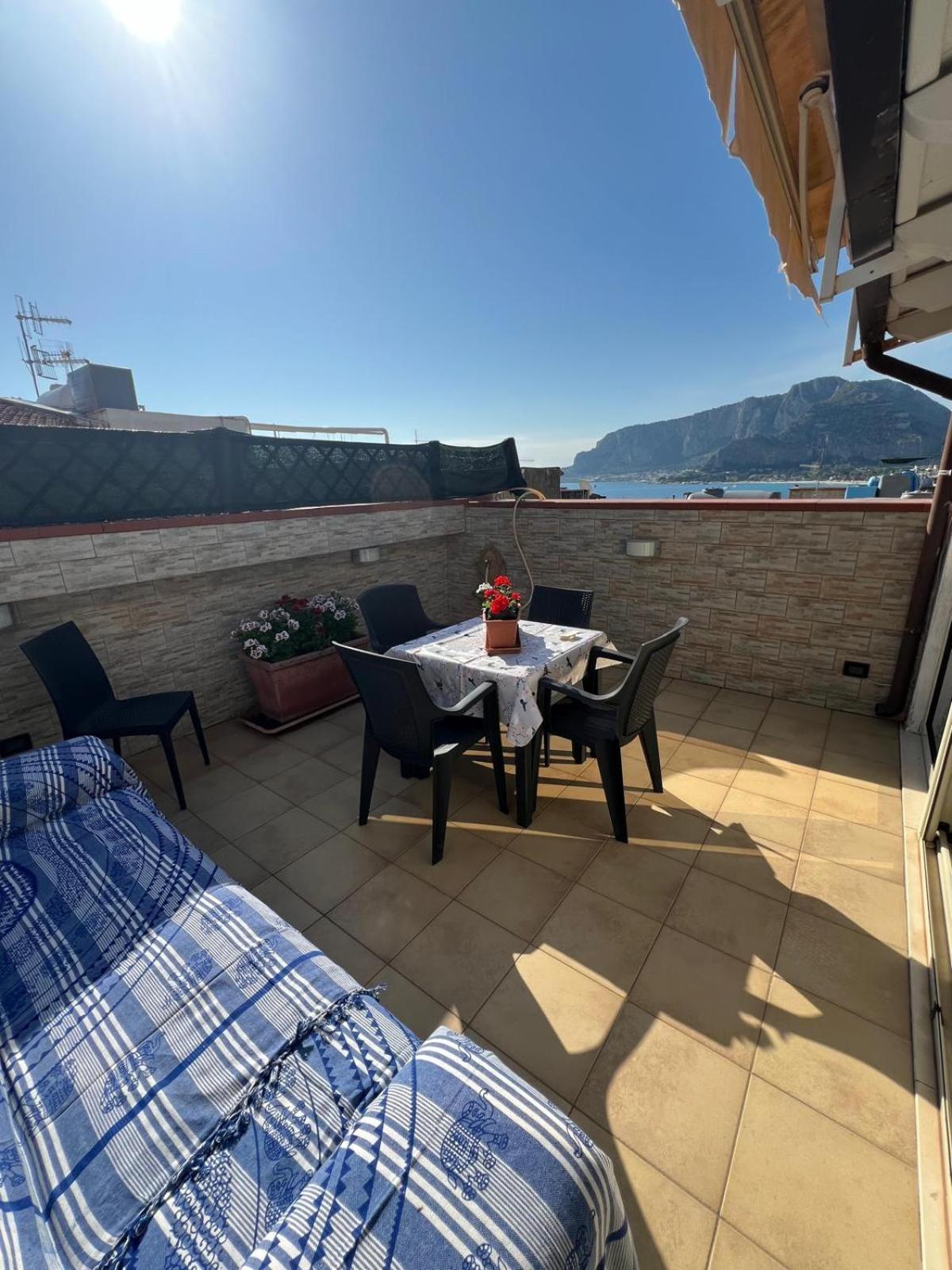 Casa Delle Stelle Apartment Mondello Exterior photo